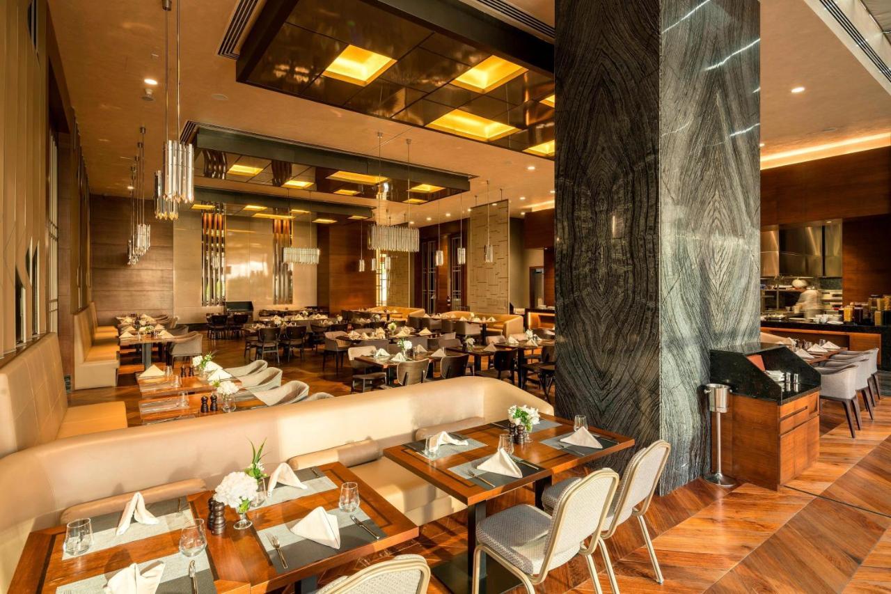 Sheraton Grand Istanbul Atasehir Экстерьер фото