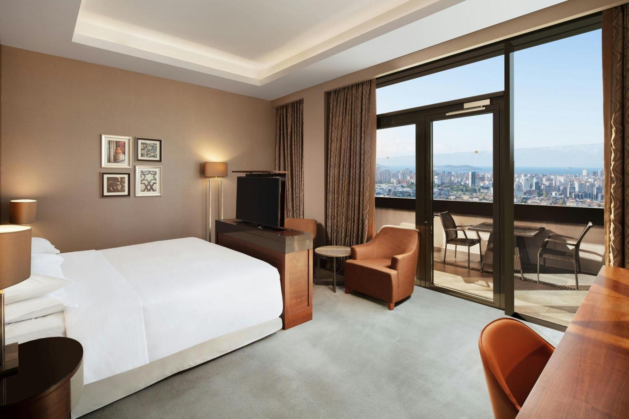 Sheraton Grand Istanbul Atasehir Экстерьер фото