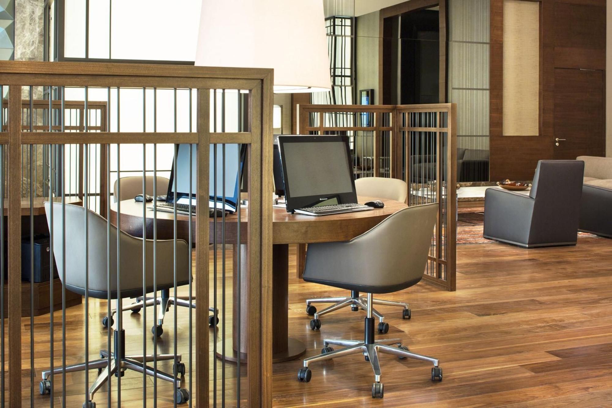 Sheraton Grand Istanbul Atasehir Экстерьер фото